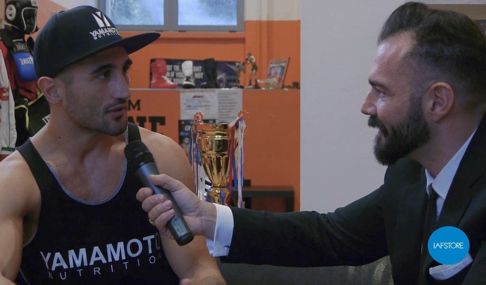 Entrevista con el campeón de Armen Petrosyan de Muay Thai